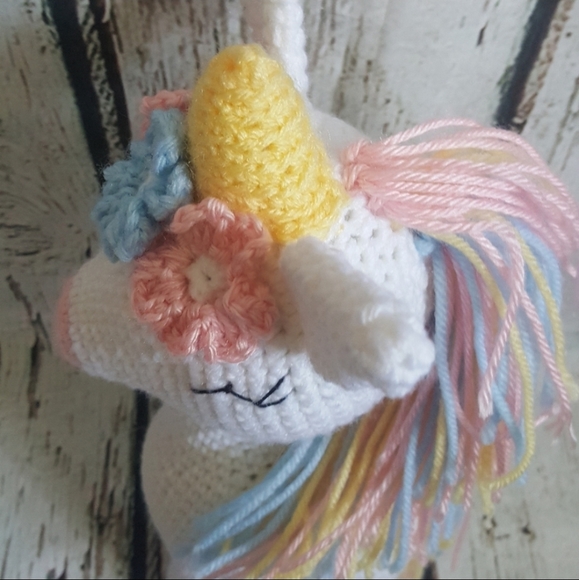 Crochet White Unicorn Amigurumi doll - Picture 3 of 9
